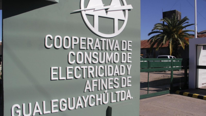 Los municipales pagarán su factura de luz a través de la Caja de Jubilaciones y podrán financiar sus deudas