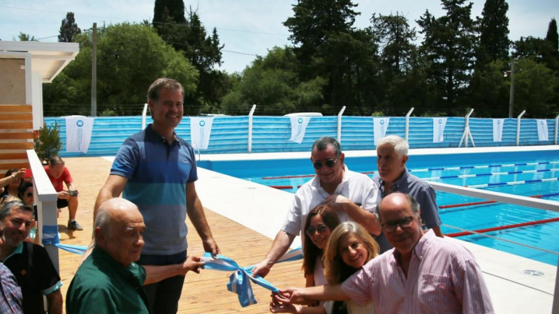 Quedó inaugurada la pileta semiolímpica de la Caja Municipal de Jubilaciones